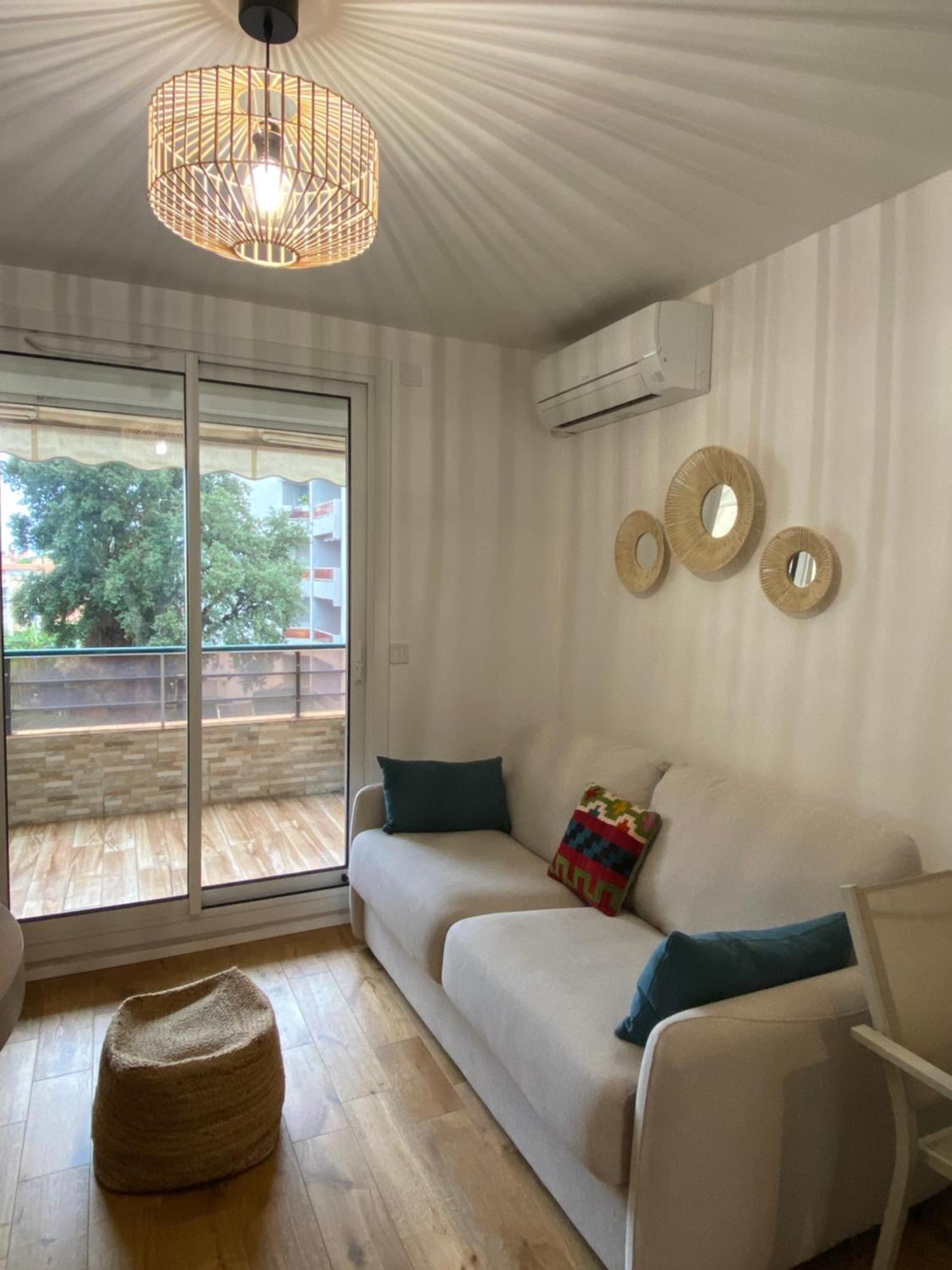קבלייר-סור-מר Studio 150 M De Plage Golfe De Saint-Tropez מראה חיצוני תמונה